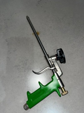 Pistolet do pianki AMP-39