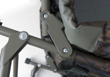 Компактная раскладушка Fox R-Series Camo R1