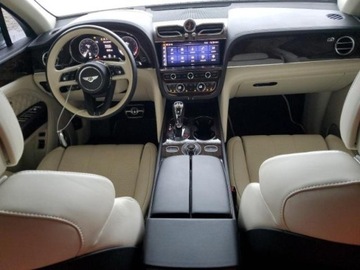 Bentley Bentayga 2021 Bentley Bentayga 2021r., 4x4, 4.0L, zdjęcie 6