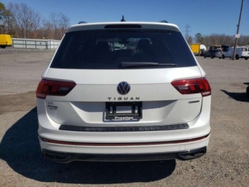 Volkswagen Tiguan II 2023 Volkswagen Tiguan 2023 2.0L Turbo AWD 2.0 Benzyna 184KM, zdjęcie 5