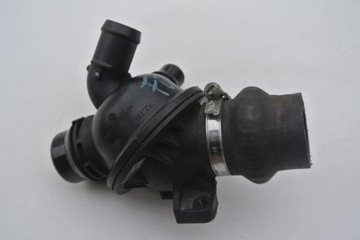 BMW F01 F10 POUZDRO TERMOSTATU 7580627