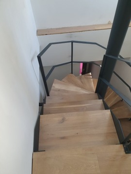 терраса, внешняя лестница, стальная конструкция