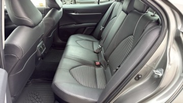 Toyota Camry IX Sedan 2.5 Hybrid Dynamic Force 218KM 2022 Toyota Camry 2.5 Hybrid Prestige CVT 2.5 Hybrid Pr, zdjęcie 11