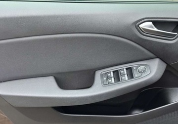 Renault Clio V Hatchback 5d 1.0 TCe 100KM 2020 Renault Clio 100KM FullLED Android CAR-PLAY Bezwypadkowy SERWIS Dla wymaga, zdjęcie 22