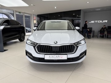 Skoda Octavia IV Kombi 2.0 TDI 115KM 2022 Skoda Octavia Ambition / LED / Kamera cofania / Ca, zdjęcie 5