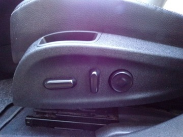 Opel Astra J GTC 1.4 Turbo ECOTEC 140KM 2014 Opel Astra FUUL OPCJA COSMO I WŁAŚĆ 2014R, zdjęcie 25