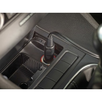 Автомобильный пылесос 12 В Dustbuster Flexi Black+Decker [PD1200AV-XJ]