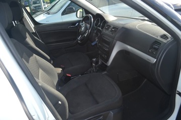 Skoda Yeti Outdoor 2.0 TDI 110KM 2015 Skoda Yeti, z Niemiec, OPŁACONA, zdjęcie 5