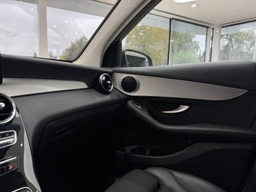 Mercedes GLC C253 SUV Facelifting 2.0 200d 163KM 2021 Mercedes-Benz GLC 200 Business Line / Kamera / 1 w, zdjęcie 24