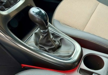 Opel Astra J Sports Tourer 1.4 Turbo ECOTEC 140KM 2011 Opel Astra Opel Astra 1.4 Turbo Cosmo 1.4 Benzyna 140KM, zdjęcie 18