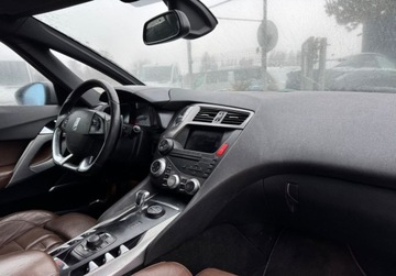 DS 5 Hatchback (Citroen) 2.0 HDi Hybrid4 200KM 2012 Citroen DS5 2.0 HDi Hybrid4 2012r brazowa skora 4WD 2.0 Hybryda 200KM, zdjęcie 6