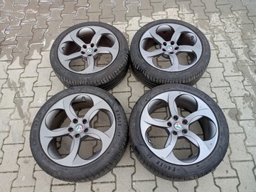 KOŁA FELGI OPONY ALFA ROMEO GIULIA 225/45R18 LATO