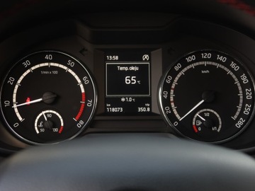 Skoda Octavia III RS 2.0 TSI 220KM 2014 Skoda Octavia RS 2.0 TSI, Salon Polska, zdjęcie 10