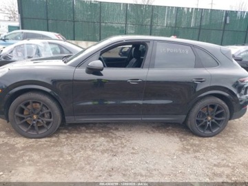 Porsche Cayenne III 2023 Porsche Cayenne Platinum Edition 2023 3.0l 3.0 Benzyna 335KM, zdjęcie 2