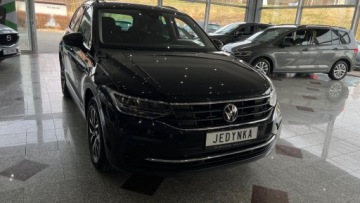 Volkswagen Tiguan II SUV Facelifting 2.0 TDI 150KM 2022 Volkswagen Tiguan Kamera Nawigacja Full LED Elektryczna klapa MOZLIWA ZAMI, zdjęcie 1