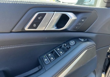 BMW X5 G05 SUV 3.0 30d 286KM 2022 BMW X5 BMW X5 xDrive30d 3.0 Diesel 286KM, zdjęcie 13