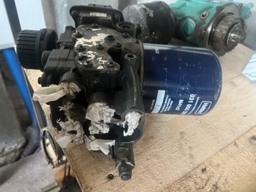 КЛАПАН ВОЗДУХОСУШИТЕЛЯ MERCEDES ACTROS MP 4 A0014462064