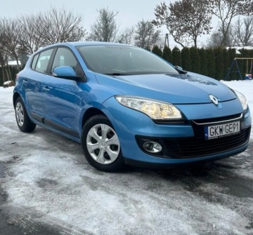 Renault Megane III 2012 Renault Megane 1.6 benzyna doinwestowany zarejestrowany. 1.6 Benzyna 112KM
