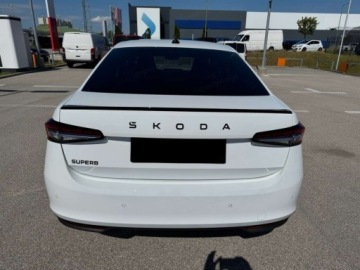 Skoda Superb IV Liftback 2.0 TSI 204KM 2026 SKODA Superb Sportline 2.0 TSI DSG Sedan 204KM 2026, zdjęcie 4