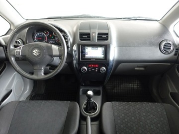 Suzuki SX4 I Hatchback Facelifting 1.6 VVT 120KM 2012 Suzuki SX4 1.6, zdjęcie 17