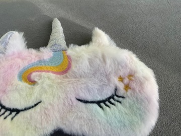 МАСКА ДЛЯ СПАНИЯ ДЛЯ ГЛАЗ РАССЛАБЛЯЮЩАЯ ЕДИНОРОГ РОЗОВЫЙ ПЛЮШ