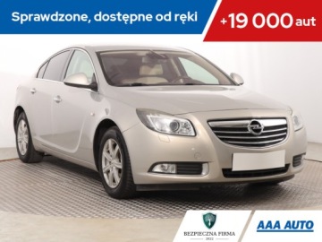 Opel Insignia I Sedan 1.8 Twinport ECOTEC 140KM 2009 Opel Insignia 1.8, Navi, Xenon, Klima