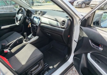Suzuki Vitara III SUV 1.6 VVT 120KM 2015 Suzuki Vitara swiezo sprowadzony, zarejestrowany 1.6 Benzyna 120KM, zdjęcie 27