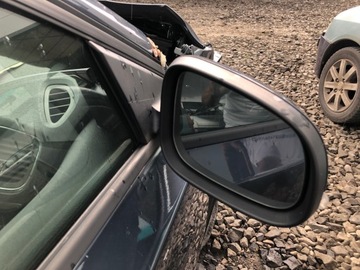 PRAVÉ ZRCÁTKO VOLVO V40 FACELIFT 2016-2019 EVROPA 8PIN 723-16