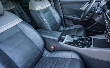 Citroen C5 III 2022 Citroen C5X Citroen C5 X 1,6 PHEV 225 KM 1.6 Hybryda 224KM, zdjęcie 20