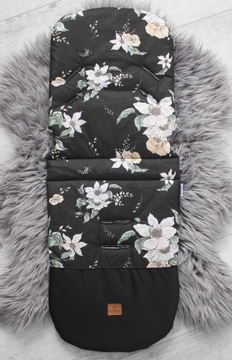 Вкладыш в коляску Kimberly XL + подушка + накладки, лямки и повязка на голову.