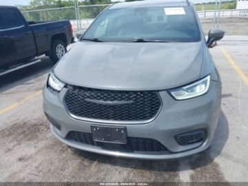 Chrysler Pacifica II 2023 Chrysler Pacifica Hybrid Touring L 2023 3.6l 3.6 Hybryda 260KM, zdjęcie 7