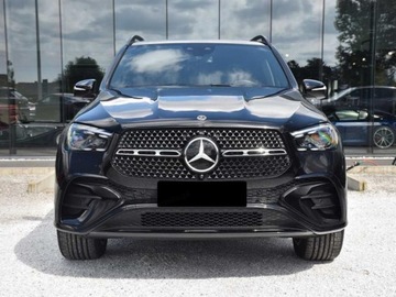 Mercedes GLE V167 SUV Facelifting 2.0 300d 269KM 2025 MERCEDES-BENZ GLE 300 d 4-Matic AMG Line 2.0 (269KM) 2025, zdjęcie 1