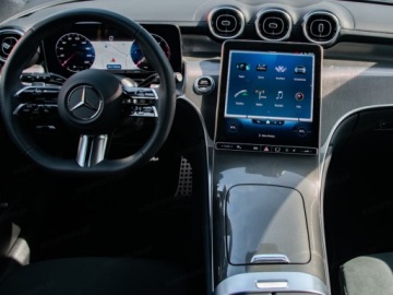 Mercedes GLC C254/X254 Coupe 2.0 220d 197KM 2025 MERCEDES-BENZ GLC 220 d 4-Matic AMG Line 2.0(197KM) 2025, zdjęcie 8