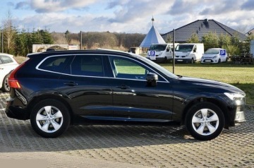 Volvo XC60 II 2021 Volvo XC 60 B4 B Geartronic Momentum Pro 2.0 benzyna 197KM 2021r, zdjęcie 8