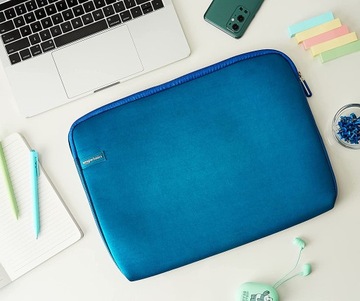 Pokrowiec na laptopa Amazon o przekątnej 15,6 cala