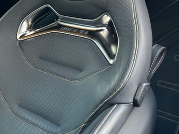 Mercedes CLE Coupe AMG 3.0 53  449KM 2025 MERCEDES-BENZ CLE AMG 53 4-Matic+ Coupe 3.0 (449KM) 2025, zdjęcie 3