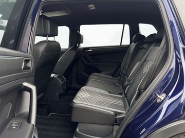 Volkswagen Tiguan Allspace SUV 2.0 TDI 200KM 2021 Volkswagen Tiguan Allspace LED Matrix HAK Keyless R-Line Tempomat Android, zdjęcie 10
