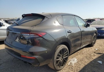 Maserati Levante 2022 Maserati Levante Auta z USA - Zapytaj o wiecej ofert 2.0 Benzyna 330KM, zdjęcie 6