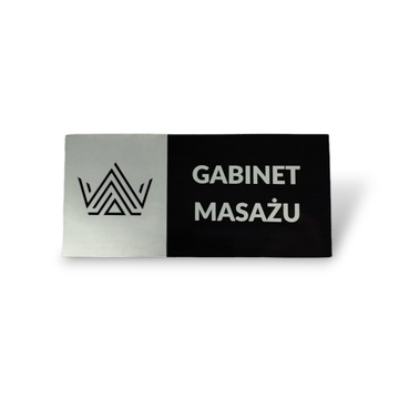 ЛЮБАЯ ГРАВИРОВОЧНАЯ КОМПАНИЯ, ЗНАК НА ТАБЛИЧКЕ С ЛОГОТИПОМ