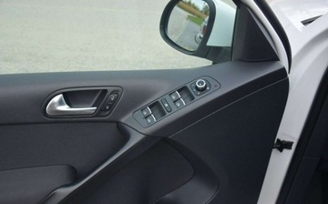 Volkswagen Tiguan I SUV 2.0 TDI CR DPF 140KM 2010 Volkswagen Tiguan 2.0TDI Automat 4x4 Navi Oryginal Lakier Sprowadzony Opla, zdjęcie 31