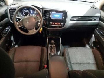 Mitsubishi Outlander III 2020 Mitsubishi Outlander Mitsubishi outlander se 2.4 Benzyna 166KM, zdjęcie 7