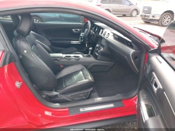 Ford Mustang VI 2022 Ford Mustang Ecoboost Premium Fastback 2022 2.3l 2.3 Benzyna 310KM, zdjęcie 9