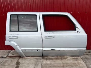 JEEP COMMANDER XH XK DRZWI PS2 PRAWY TYŁ STAN PERFEKT