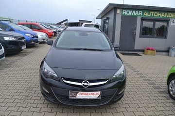 Opel Astra J Sports Tourer Facelifting 1.4 Turbo ECOTEC 140KM 2014 Opel Astra z Niemiec ,Opłacona, zdjęcie 1