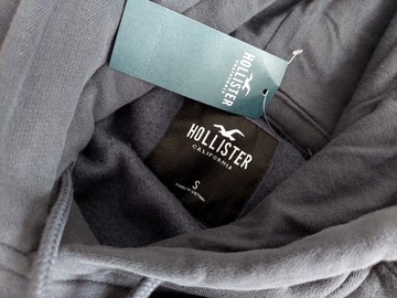 Hollister by Abercrombie - Embroidered Logo - S -