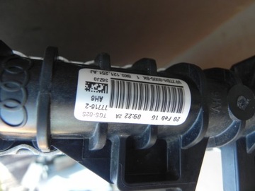 AUDI A5 8T A4 B9 8W 2.0TFSI TDI MACAN CHLADIČ VODY TEKUTINY NOVÁ OE