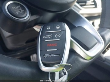 Alfa Romeo Stelvio SUV Facelifting 2.0 Turbo 280KM 2022 Alfa Romeo Stelvio 2022 Alfa Romeo Stelvio Ti AWD 2.0 Benzyna 280KM, zdjęcie 13