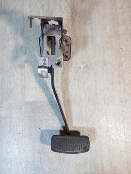 PEDAŁ HAMULEC AUTOMAT KIA SORENTO