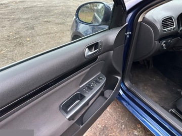 Volkswagen Golf VI Variant 1.2 TSI 105KM 2011 Volkswagen Golf Variant 1.2 benzyna 105KM 2011r, zdjęcie 15