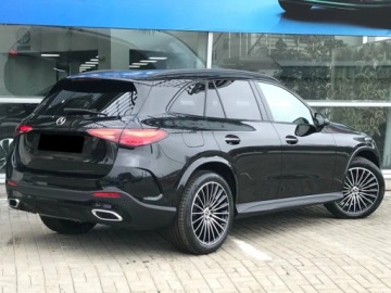 Mercedes GLC C254/X254 Coupe 2.0 220d 197KM 2026 MERCEDES-BENZ GLC 220 d 4-Matic AMG Line 2.0(197KM) 2026, zdjęcie 4